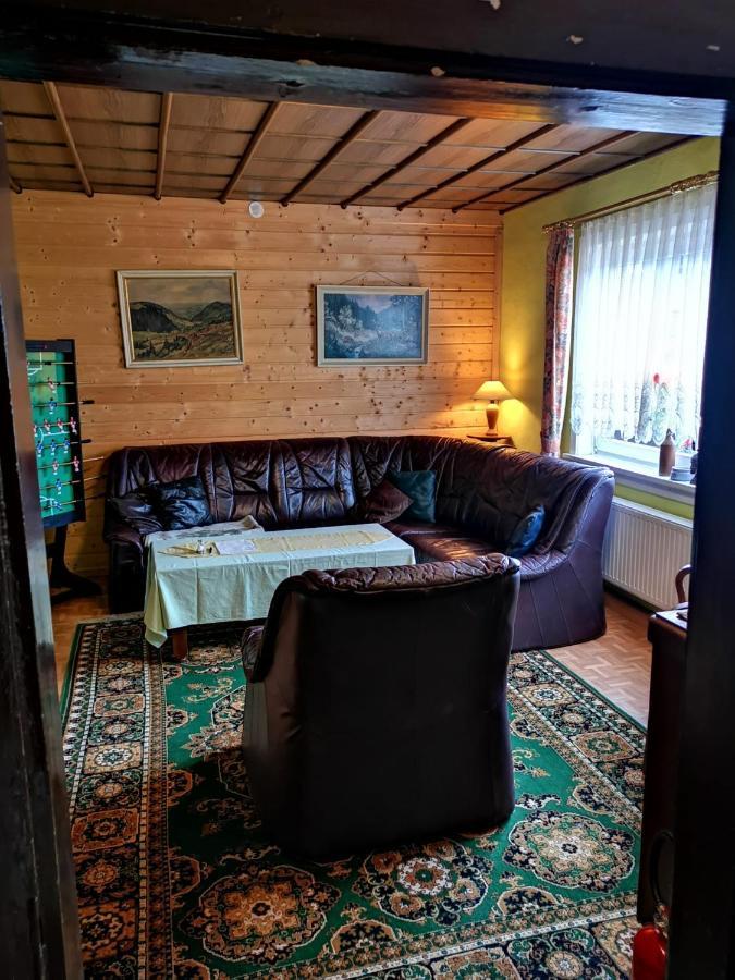 Gehlberger Landhaus Am Schneekopf / Ferienwohnung Suhl Exteriör bild